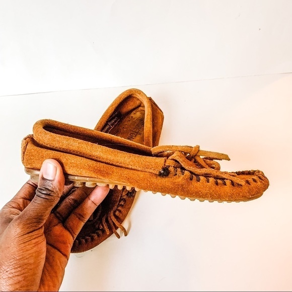 MINNETONKA Suede Fringe Slip On Moccasins SZ 5.5 - Picture 9 of 9